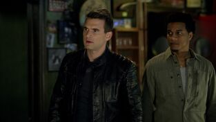 S.W.A.T.: Los Hombres de Harrelson. T(T3). S.W.A.T.: Los... (T3): Ep.11 Poli malo