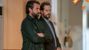 Insomnia. T(T1). Insomnia (T1): Ep.3 Esta Familia Es Una Mierda