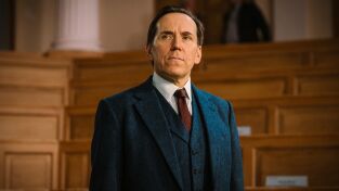 Profesor T. T(T4). Profesor T (T4): Ep.6 El gen del guerrero