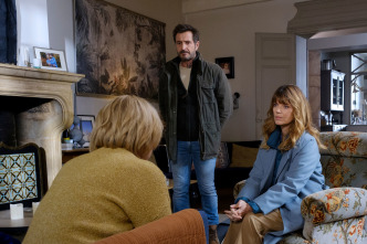 Imagen de Los crímenes de... (T6): Ep.3 El secreto de la colmena - 1