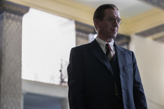 Imagen de Un espía entre... (T1): Ep.2 El Admiral's Glass - 2