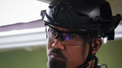 Imagen de S.W.A.T.:  Los... (T6): Ep.16 Repercusiones - 5