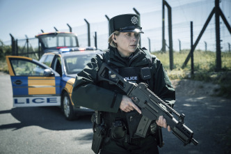 Imagen de Blue Lights (T1): Ep.1 El código - 3