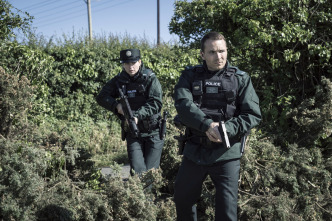 Imagen de Blue Lights (T1): Ep.1 El código - 7
