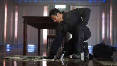 Imagen de XIII (T1): Ep.9 El robo del Banco - 2