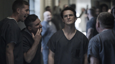 Imagen de El pacificador (T1): Ep.4 Se hace cipote al andar - 2