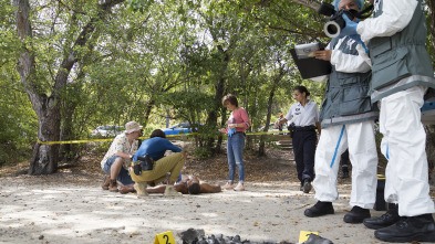 Imagen de Crimen en el trópico (T3): Ep.2 Los tres islotes - 1