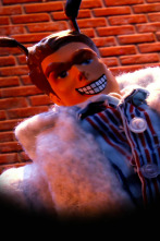 Imagen de Robot Chicken (T4): Ep.9 Con amor,  Maurice - 1