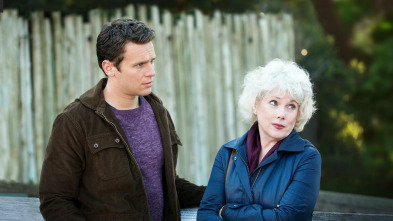 Imagen de Looking (T2): Ep.9 Buscando un refugio - 2