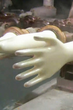 Imagen de Así se hace (T14): Guantes de goma, esculturas de jabón, interiores de avión y frenos de motocicleta - 1