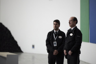 Imagen de Bellas artes (T2): Ep.3 El visitante - 4