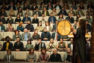 Imagen de Bellas artes (T2): Ep.6 La distinción - 6