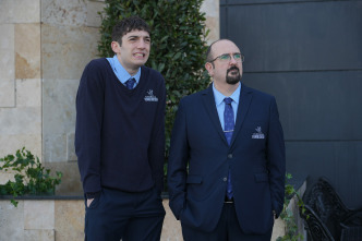 Imagen de Muertos S.L. (T2): Ep.3  - 2