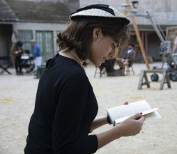 Imagen de Oriana Fallaci (T1): Ep.3 Nieva en Hollywood - 5