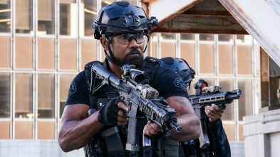 Imagen de S.W.A.T.:  Los... (T8): Ep.8 Antes de que haga bum - 3