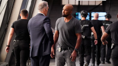 Imagen de S.W.A.T.:  Los... (T8): Ep.9 Veda Abierta - 5