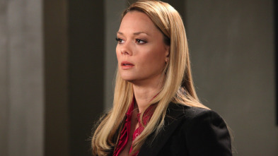 Imagen de Divina de la muerte (T4): Ep.6 Falsos testimonios - 6