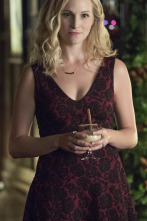 Imagen de Crónicas vampíricas (T8): Ep.7 La próxima persona a la que haga daño puedes ser tú - 1