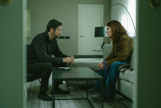 Imagen de El Centro (T1): Ep.3 Adaro - 4