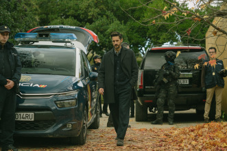 Imagen de El Centro (T1): Ep.6 Hackman - 8
