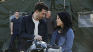 Imagen de Scorpion (T1): Ep.4 Falta de personal - 10