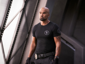 Imagen de S.W.A.T.: Los... (T4): Ep.2 Vigilancia - 6