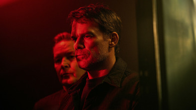 Imagen de Dexter: Resurrección (T1): Ep.3 Órdenes de copiloto - 5