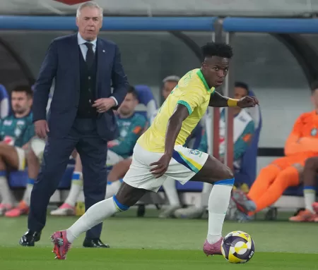 Amistoso · Brasil-Túnez, 18 nov.