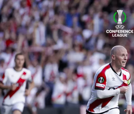 Conference League · Estrasburgo-Rayo, 7 may. en Movistar Plus+