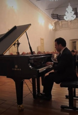 Roberto Giordano interpreta Brahms y Beethoven