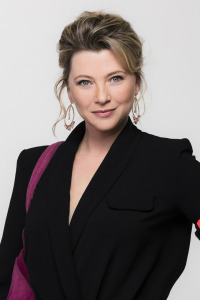 Candice Renoir. T1.  Episodio 7: ¡Ay de aquel que escandalice!