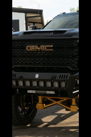 Texas Metal. T(T6). Texas Metal (T6): Denali y el Bugatti de John Cena