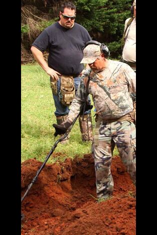El oro de los rebeldes. El oro de los rebeldes: En el oro confiamos