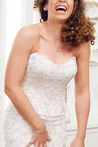 ¡Sí, quiero ese vestido!. T(T18). ¡Sí, quiero ese... (T18): Un vestido demasiado caro