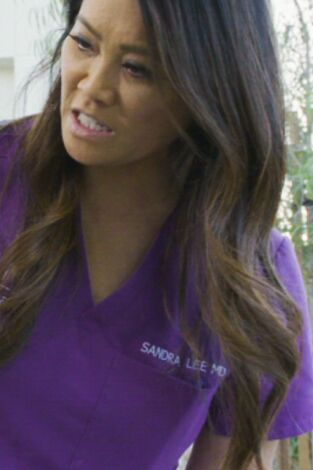 La doctora Lee. La doctora Lee: Queloide triple
