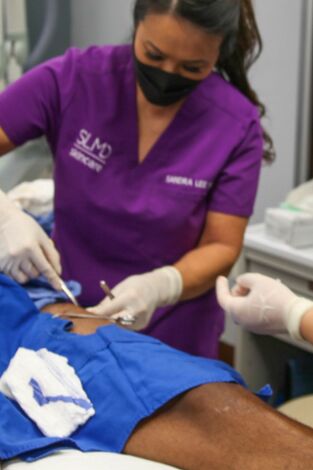 La doctora Lee. La doctora Lee: Asesinato de un queloide