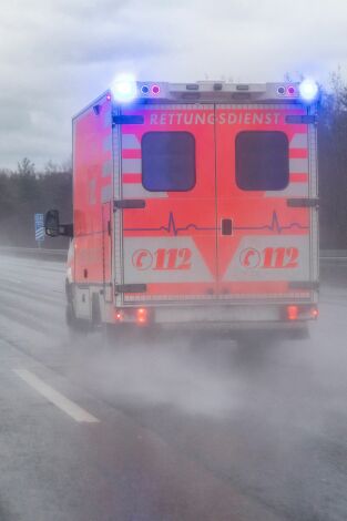 A8, emergencia en la autopista. A8, emergencia en la...: Ep.19