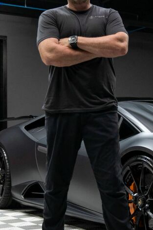 Motores a medida. Motores a medida: Vida de Lamborghini