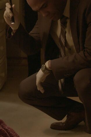 Detective McFadden investiga. Detective McFadden...: El cuerpo en la alfombra