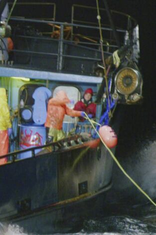 Pesca radical. Pesca radical: Bola de demolición en el mar de Bering