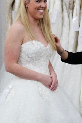 ¡Sí, quiero ese vestido! UK. T(T4). ¡Sí, quiero ese... (T4): Historia de dos vestidos