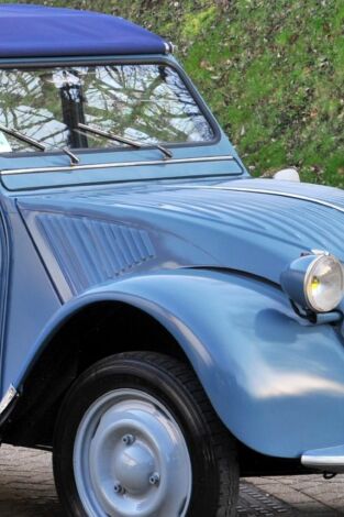 Joyas sobre ruedas, Season 12. T(T11). Joyas sobre... (T11): Citroen 2CV