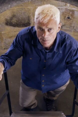 Misterios de las profundidades, con Jeremy Wade. T(T2). Misterios de las... (T2): Misterios del destructor submarino