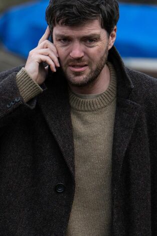 Cormoran Strike. T(T3). Cormoran Strike (T3): Ep.2 Sangre Turbia: Parte 2