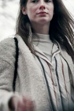 Depredadores. Depredadores: Una chica tan mona