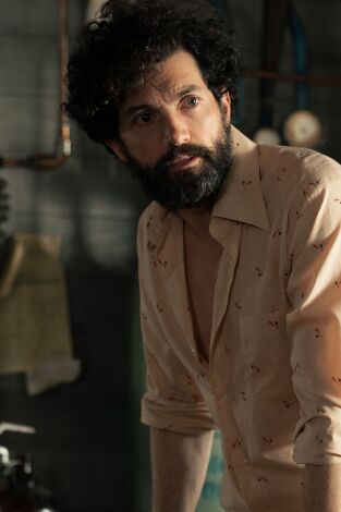 From. T(T2). From (T2): Ep.7 El vientre de la bestia