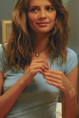 The O.C.. T(T1). The O.C. (T1): Ep.2 The Model Home