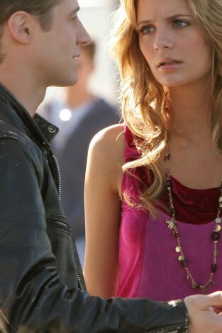 The O.C.. T(T3). The O.C. (T3): Ep.12 The Sister Act