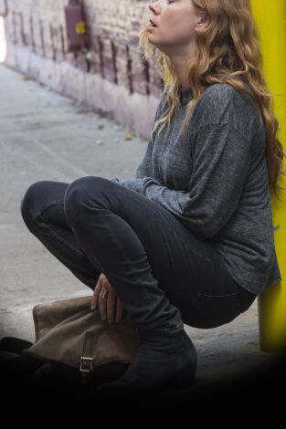 Heridas abiertas (Sharp Objects). T(T1). Heridas abiertas... (T1): Ep.1 Desaparecer