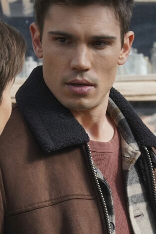 Roswell, Nuevo Mexico. T(T2). Roswell, Nuevo... (T2): Ep.10 Mujer norteamericana